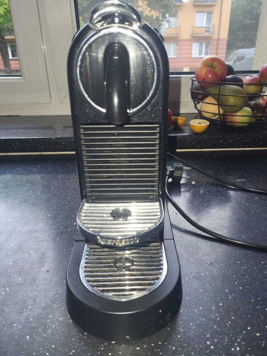 ekspres do kawy NESPRESSO