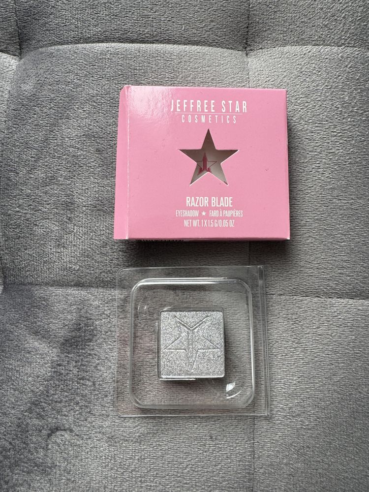 Cień do powiek jeffree star razor blade, srebrny