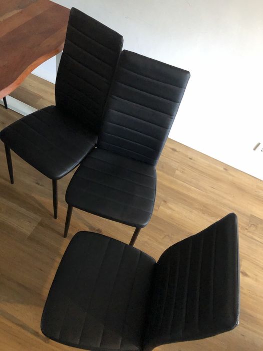 Sofa + poltrona + 6 cadeiras