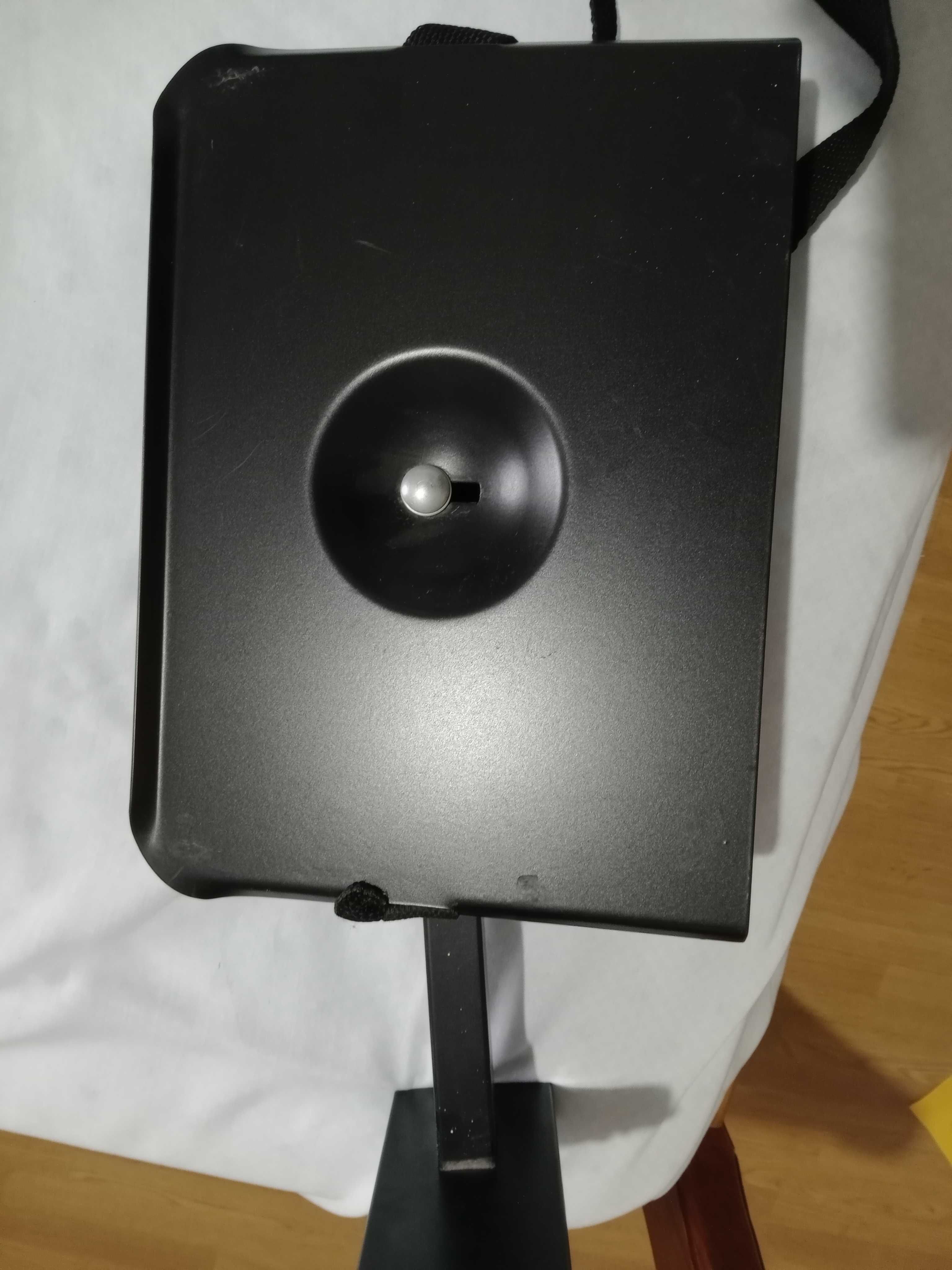 suporte parede para tv crt
