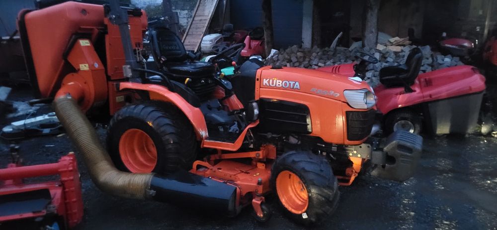 Traktorek wielozadaniowy kubota 2530 4x4 plus kosiarka międzyosiowa