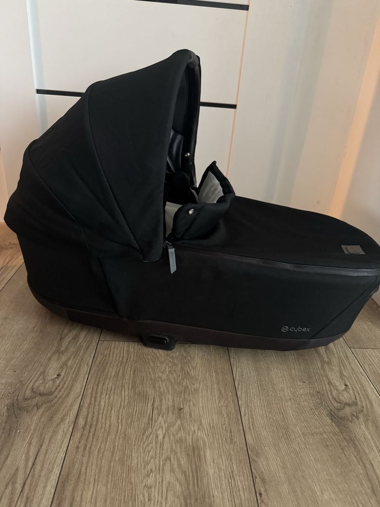 Gondola Cybex priam 4.0 Black + adaptery