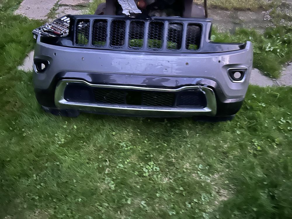 Zderzak jeep grand cherokee wk2