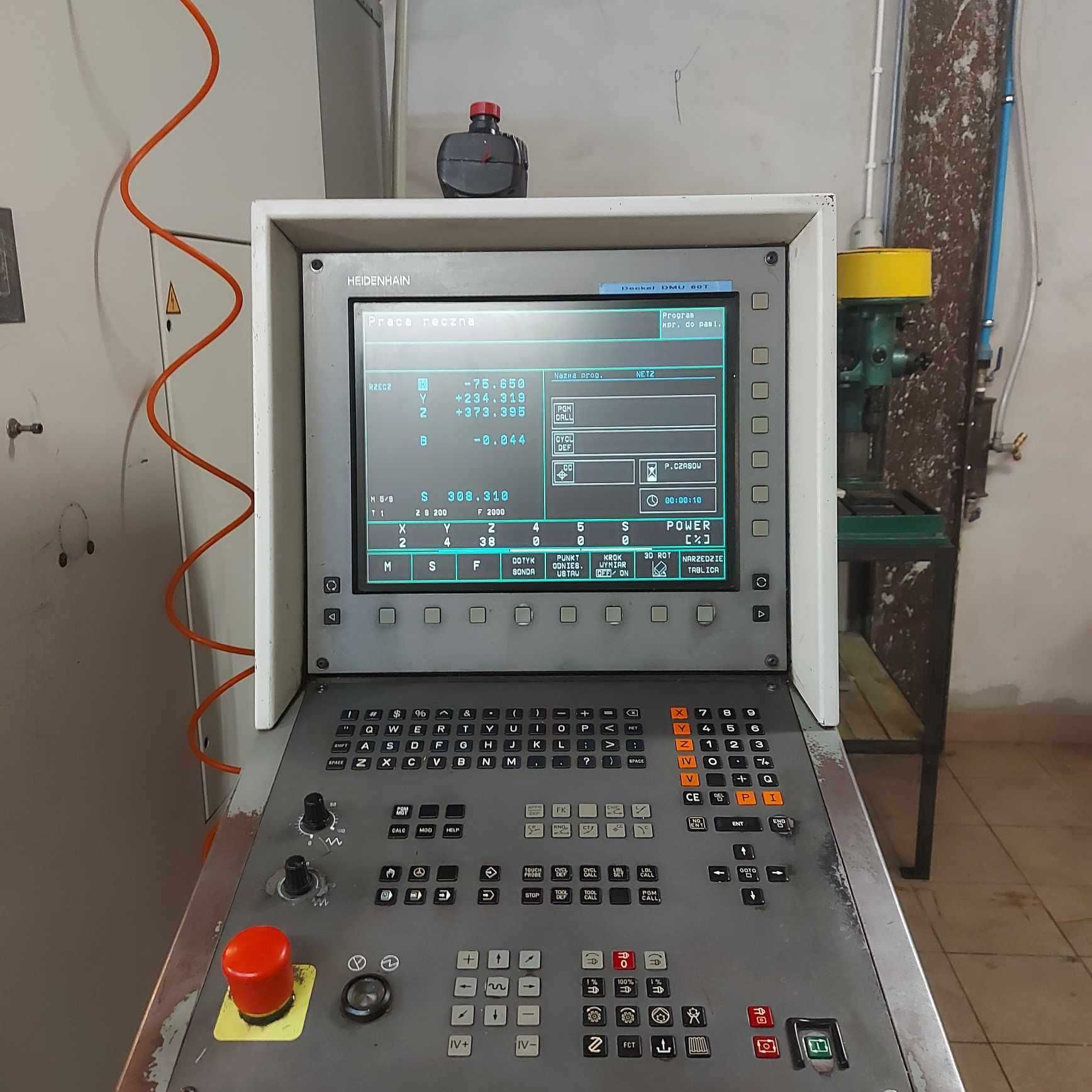 DECKEL MAHO DMU 60T CNC FREZARKA 3 OSIE + skrętna b, skrawanie