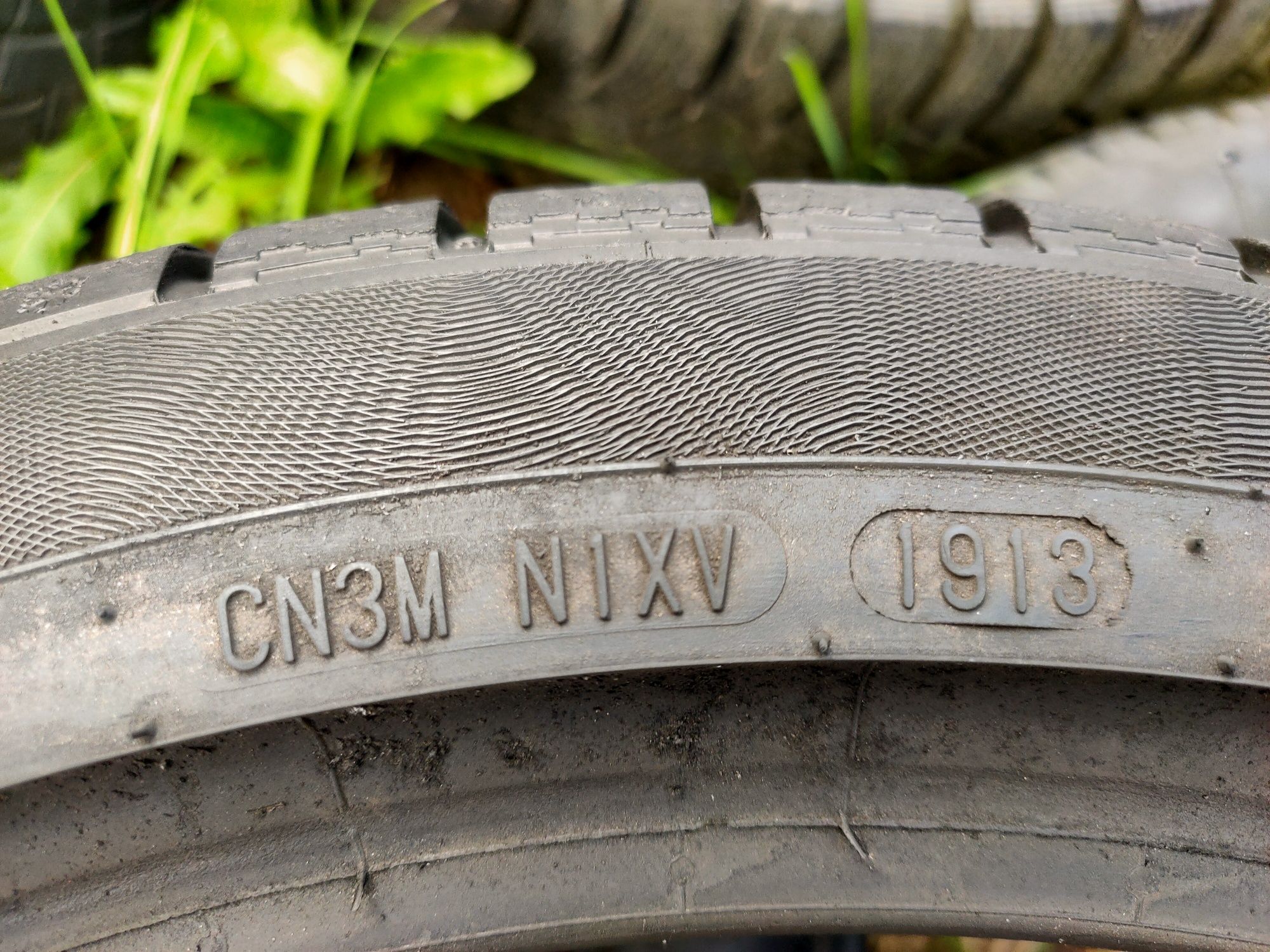 A32 205/45R17 88V Continental ContiWinterContact TS830P 2013r 8mm