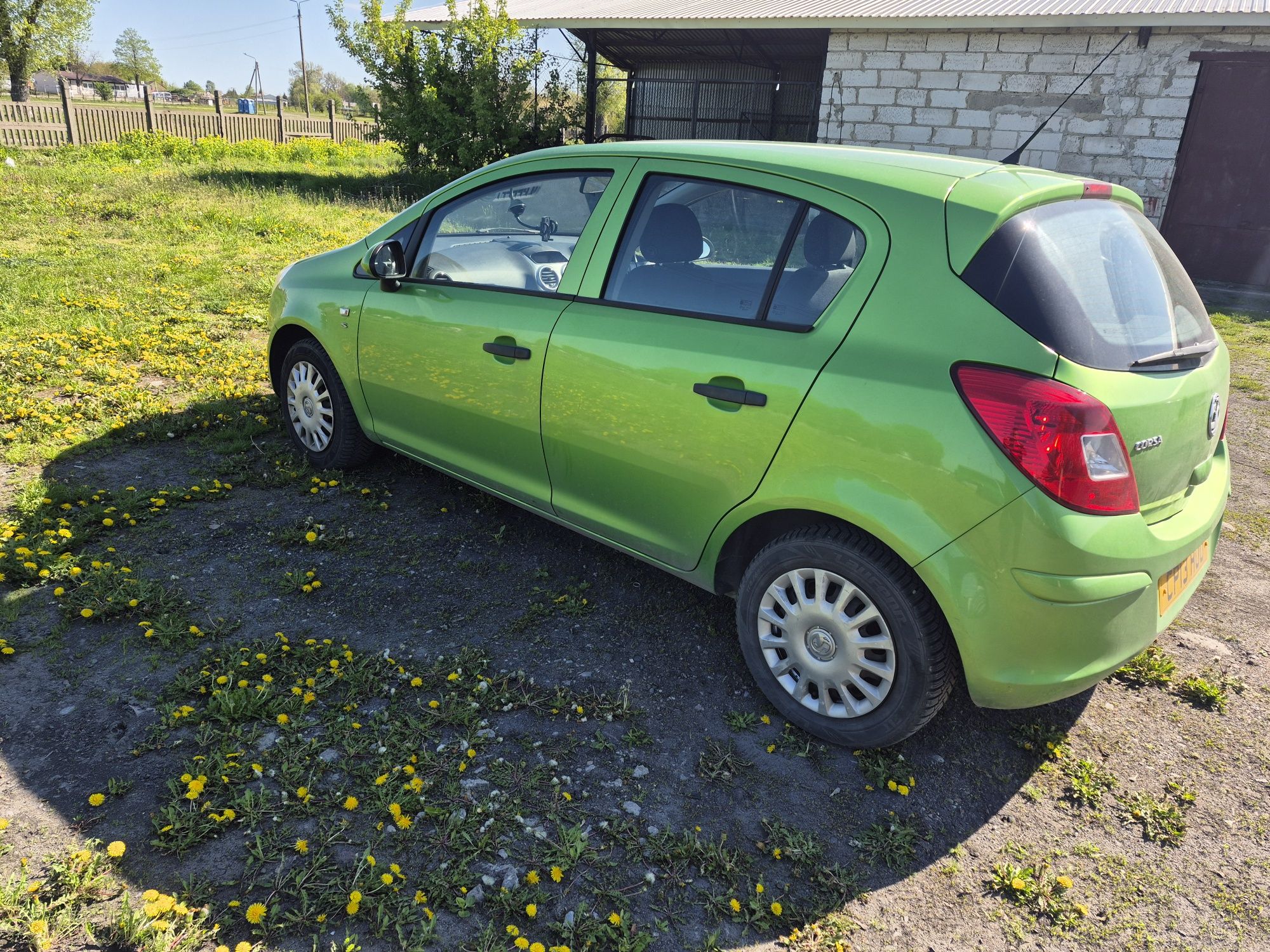 Corsa d 1,2 benzyna anglik