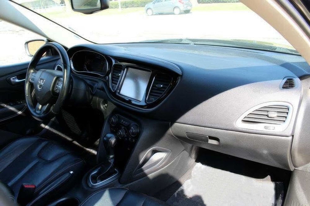 Dodge Dart      2015