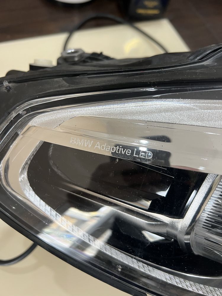 Lampa przod  prawa BMW X3 G01 ADAPTIV LED