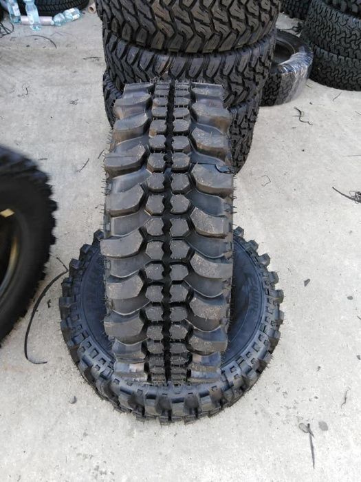 Opony EQUIPE 215/70 R15 Wzór Simex gat.II