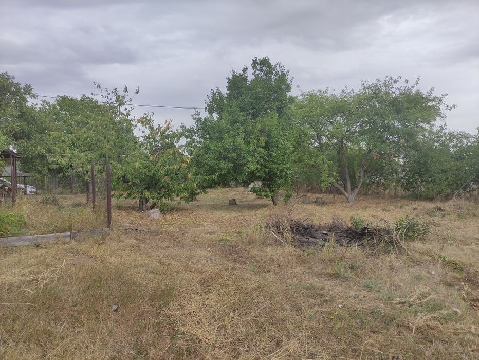 Продам земельну ділянку в Підгородному