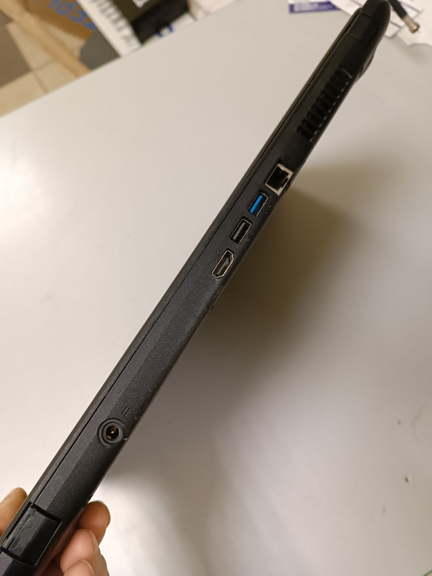 Acer Aspire ES1-533