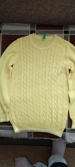 Весняна кофтинка для дівчинки