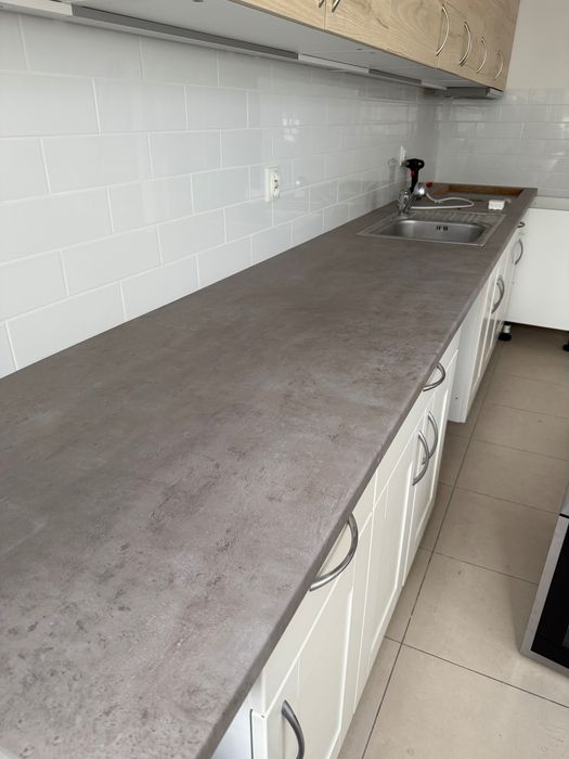 Kuchnia - zestaw szafek wiszących, blatu, piekarnika i okapu IKEA