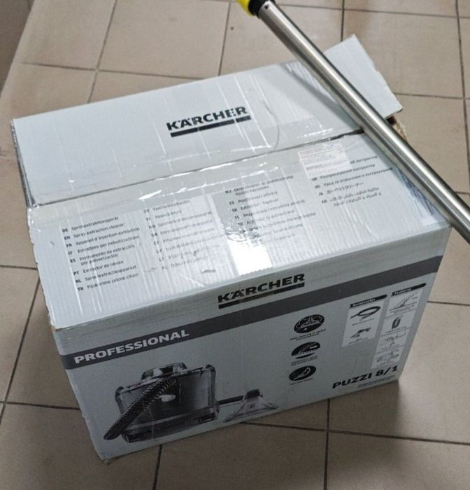 Миючий пилосос Karcher Puzzi 8/1 екстрактор  2025 року.