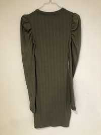 Puffy sleeves fitted dress