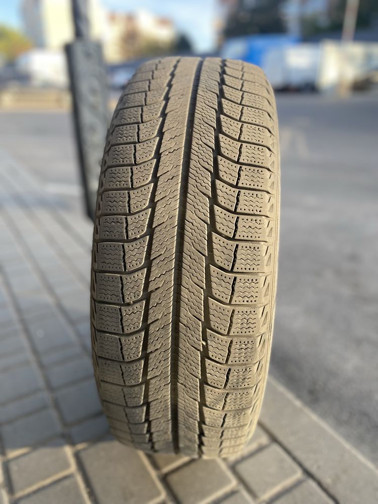 Резина зимняя 4 шт Michelin Latitude x-ice 225/65R17