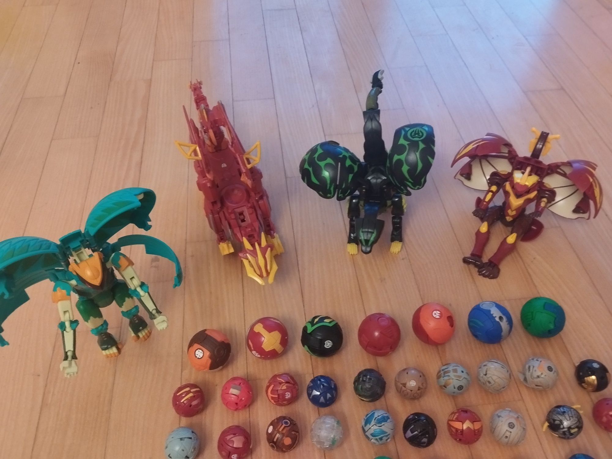 Zestaw figurek Bakugan