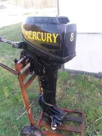 Silnik zaburtowy Mercury 8