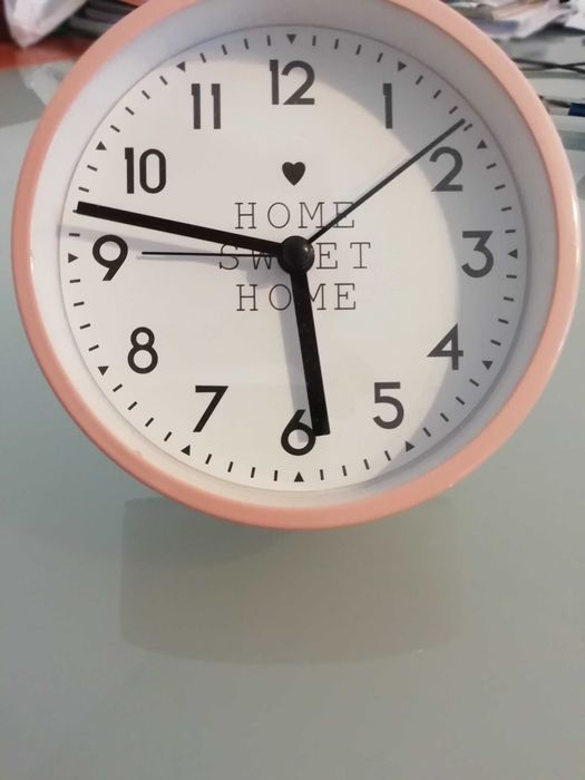 Relógio despertador NOVO!!	MARCA: Hôma