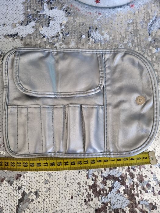Futerał Etui na pędzle Dior kosmetyczka