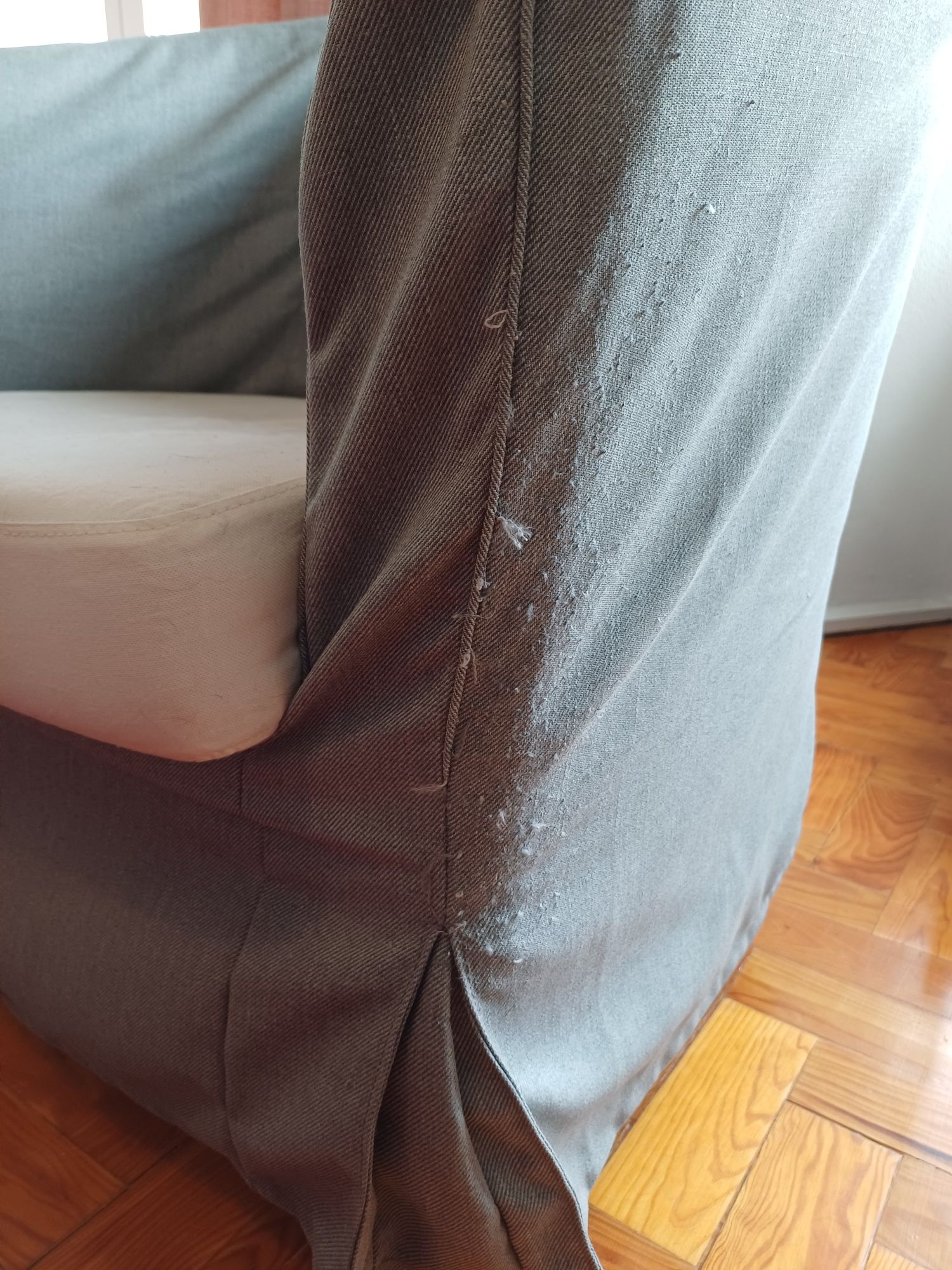 Poltrona Tullsta Ikea com capa