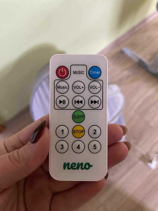 Bujaczek leżaczek  elektroniczny NENO