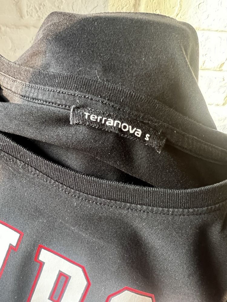 Bluzka czarna Terranowa rozm S