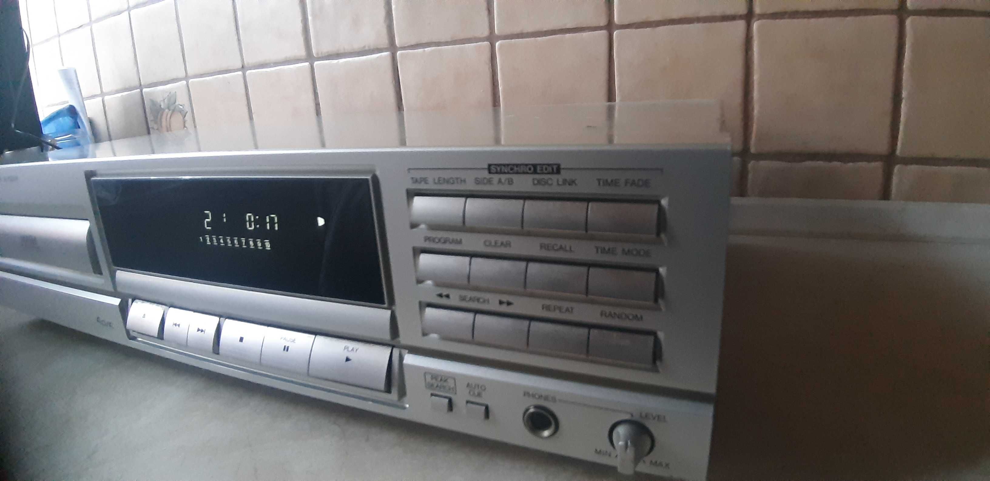 Technics odtwarzacz CD srebrny mod SL-PG200A