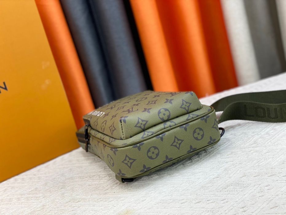 Бананка Louis Vuitton Avenue сумка мужская кожаная кожа натуральная