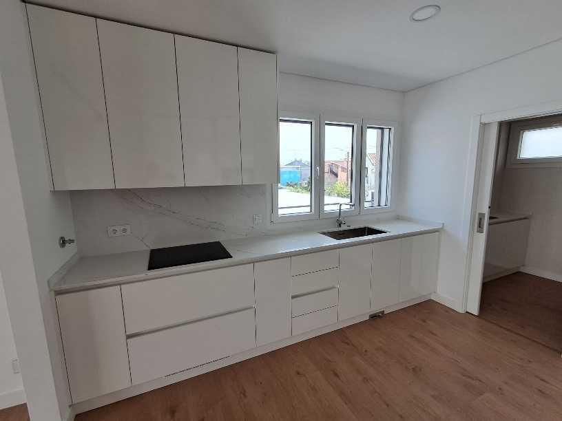Moradia V5 com Piscina
