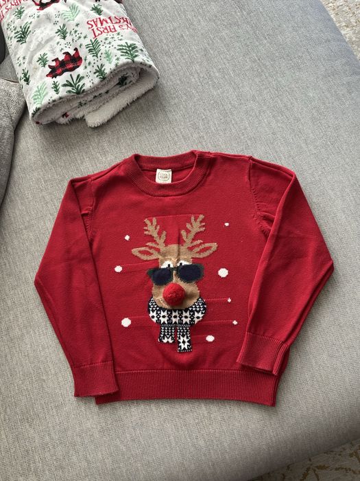 Sweterek świąteczny rozmiar 104
