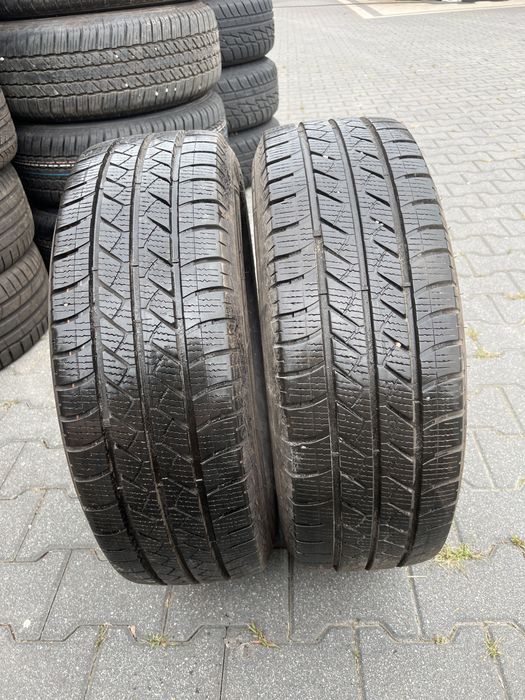 *Opona goodyear 215/65/16C para