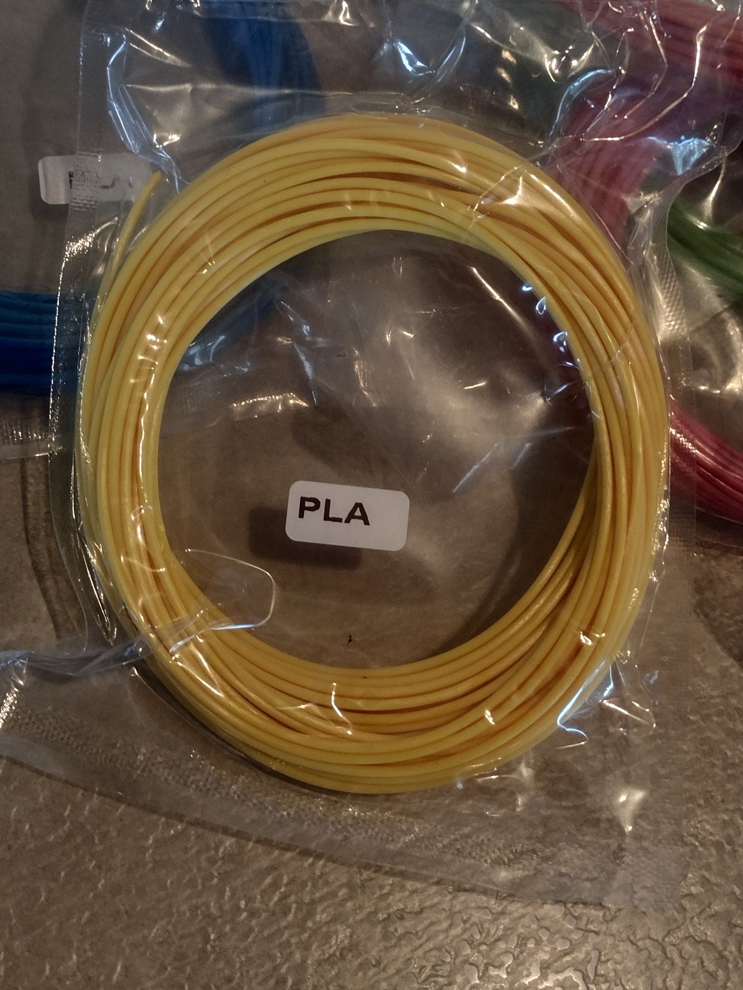 Filamenty do długopisu 3D