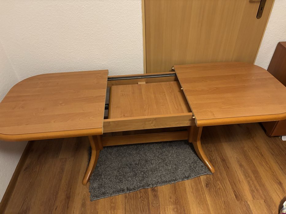 Drewniana ława rozkładana