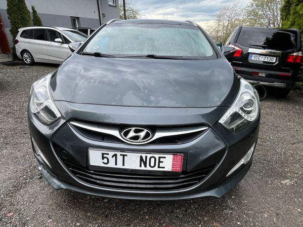 Hyundai i40 1.7 crdi uszkodzony pali jezdzi