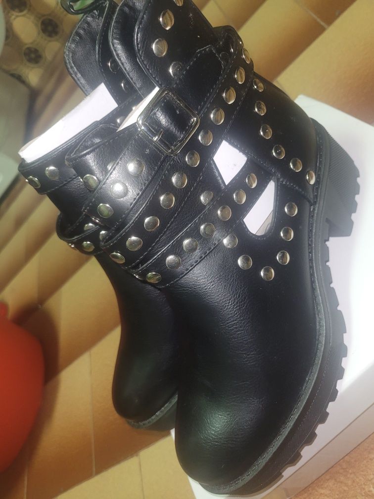 Botas pretas Day-Vine