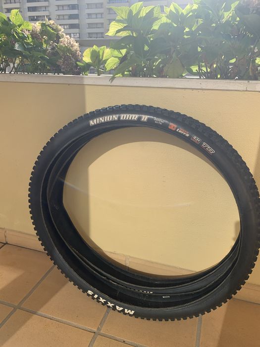 Maxxis minion DHR ll 29’