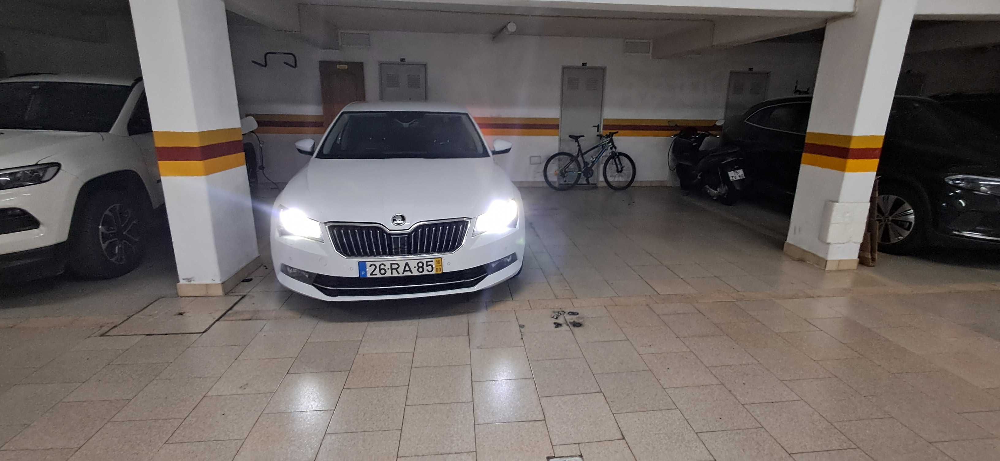 Skoda superb 2.0 TDI 150cv