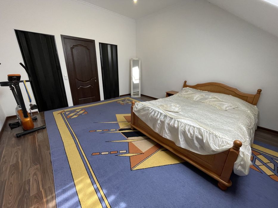 Двокімнатна квартира в Ворзелі.