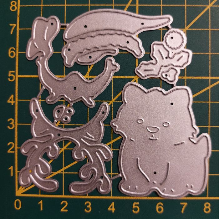 1866. Wykrojnik pies w świątecznej czapce scrapbooking