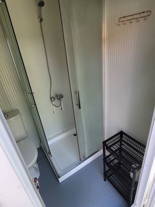 Sprzedam kontener sanitarny: 2x prysznic + wc