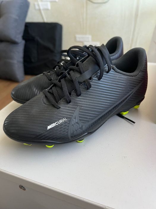 Бутси для футболу Nike оригінал