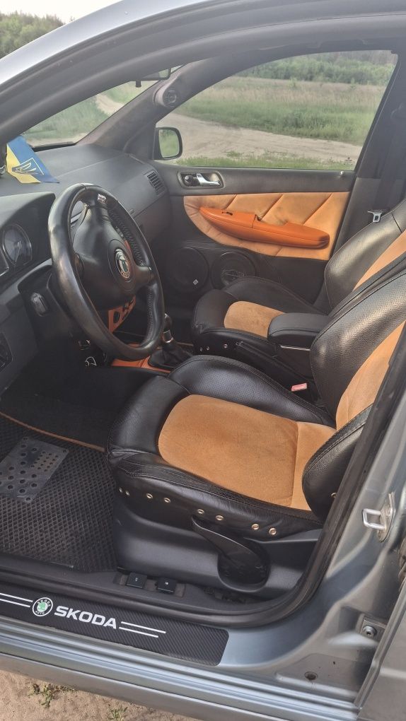 Продам Шкода фабія 1.4 бензин