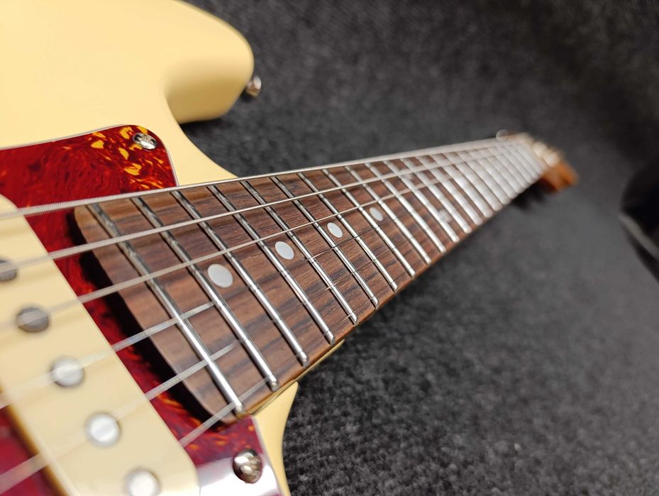 gitara elektryczna stratokaster Leszczyński guitars