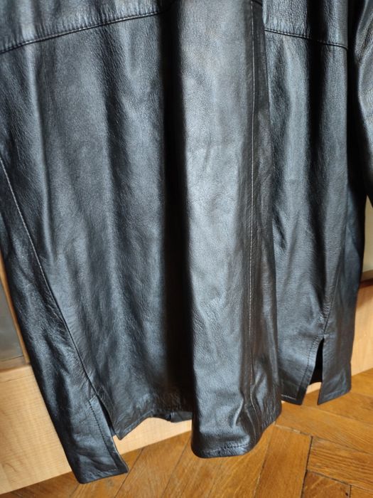 Шкіряний жіночий піджак