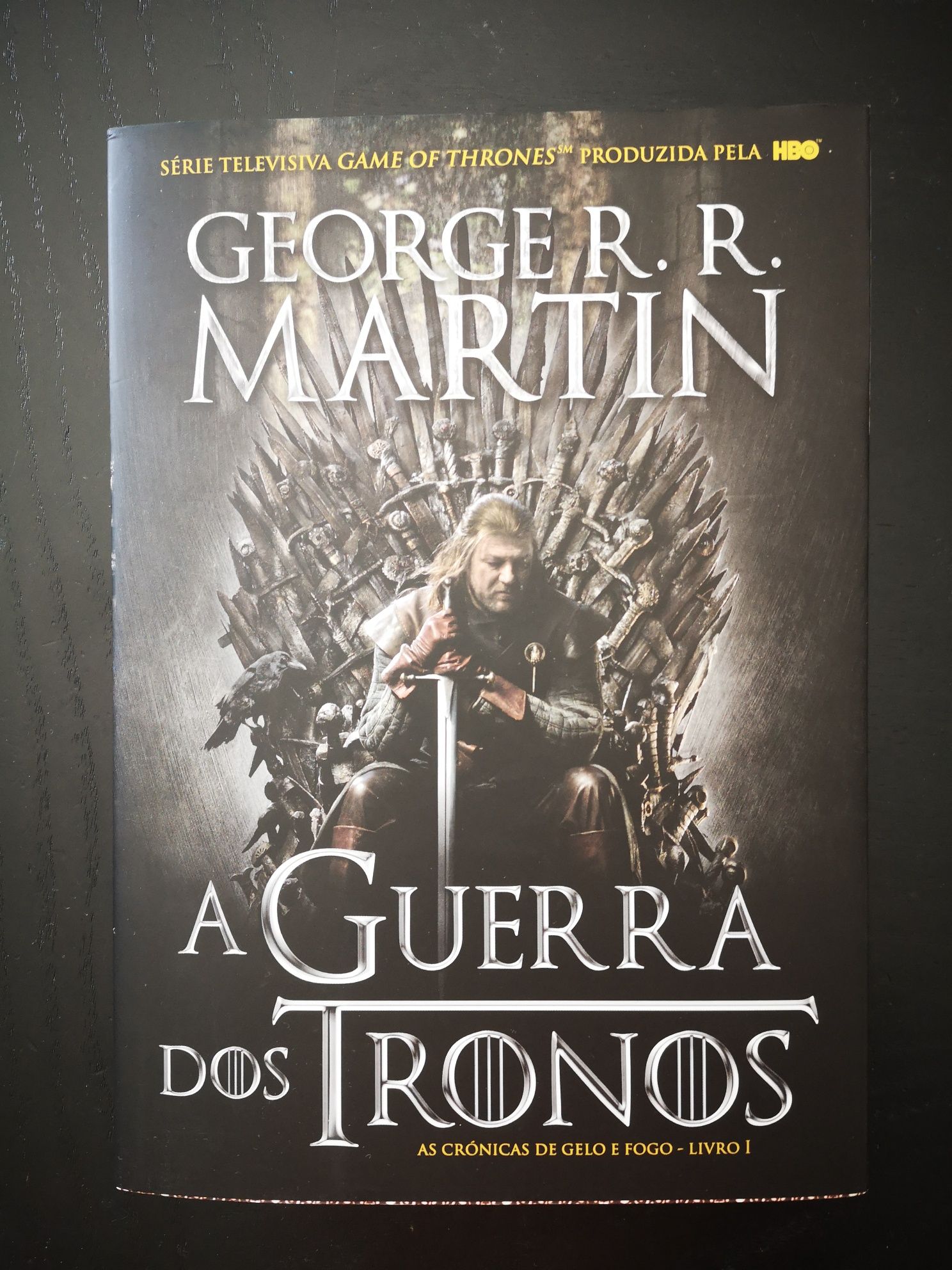 Crónicas do Gelo e Fogo - Livro 1 Guerra dos Tronos