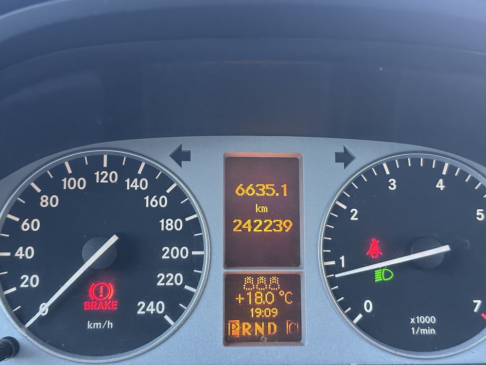 Mercedes-Benz B200 Turbo | Automat
