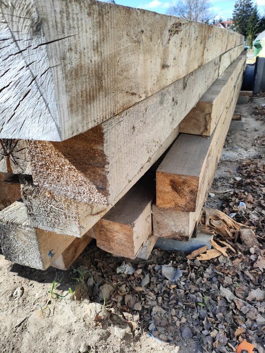 Belki krokwy murłaty drewno