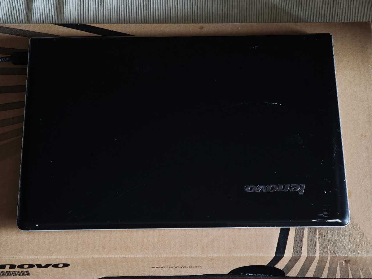 Laptop komputer Lenovo Z51-70 15,6 FHD Intel I5 SSHD 1T+ 8G DVDRW