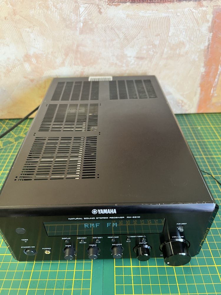 Amplituner Yamaha RX-E810